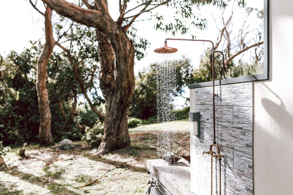 Cod Rock Point Villa Bicheno Exterior photo